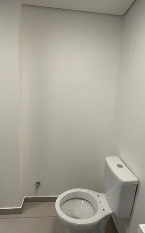 Studio para alugar com 26m², 1 quarto e sem vaga Studio para alugar com 26m², 1 quarto e sem vagaBanheiro social