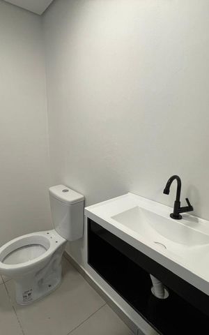 Studio para alugar com 26m², 1 quarto e sem vaga Studio para alugar com 26m², 1 quarto e sem vagaBanheiro social