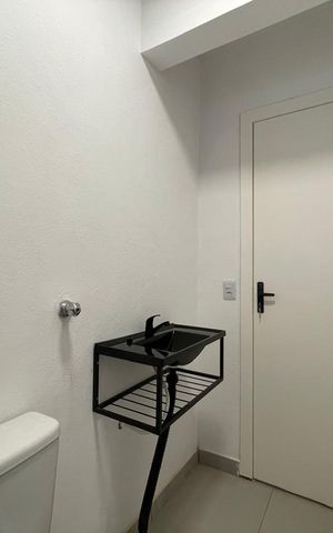 Studio para alugar com 25m², 1 quarto e sem vaga Studio para alugar com 25m², 1 quarto e sem vagaBanheiro
