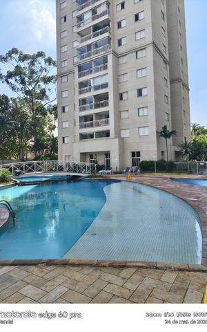 Apartamento à venda com 64m², 2 quartos e 1 vaga Apartamento à venda com 64m², 2 quartos e 1 vagaÁrea comum - Piscina