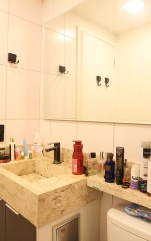 Apartamento à venda com 38m², 2 quartos e sem vaga Apartamento à venda com 38m², 2 quartos e sem vagaBanheiro