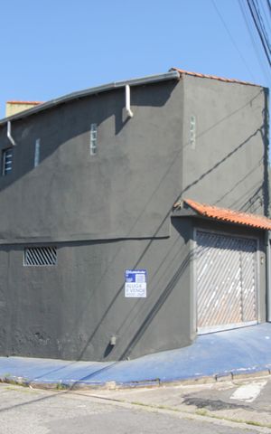 Casa à venda com 300m², 2 quartos e 4 vagas Casa à venda com 300m², 2 quartos e 4 vagasPlaca instalada em 28/03/2026 com o código MLWT-243