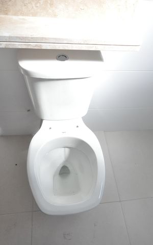 Casa à venda com 100m², 3 quartos e 1 vagaBanheiro do Quarto Suíte