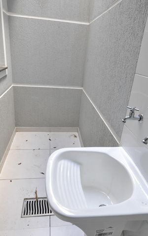 Casa à venda com 100m², 3 quartos e 1 vagaÁrea de Serviço