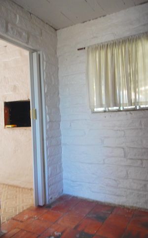 Casa à venda com 140m², 3 quartos e 2 vagasÁrea de Serviço