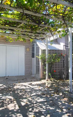 Casa à venda com 140m², 3 quartos e 2 vagasÁrea comum
