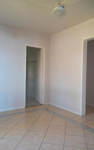 Casa à venda com 140m², 3 quartos e 2 vagasSala 1
