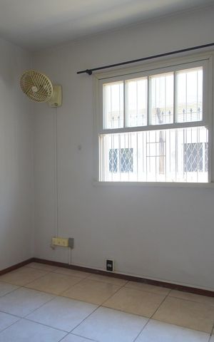 Casa à venda com 140m², 3 quartos e 2 vagasQuarto 2