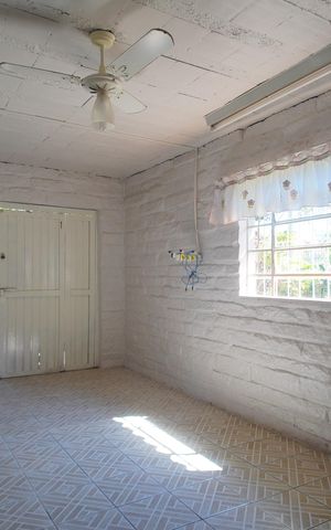Casa à venda com 140m², 3 quartos e 2 vagasGaragem