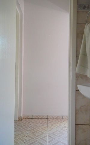 Casa à venda com 140m², 3 quartos e 2 vagasBanheiro 2