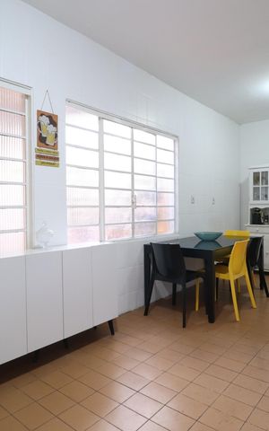 Casa para alugar com 233m², 4 quartos e 2 vagasCozinha