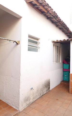 Casa para alugar com 233m², 4 quartos e 2 vagasÁrea de Serviço