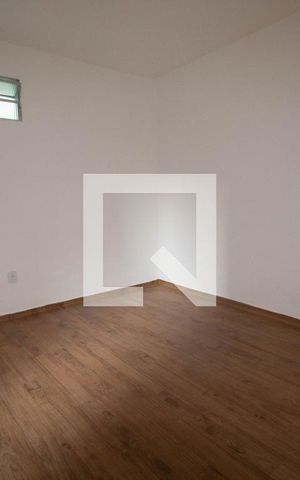 Casa à venda com 300m², 6 quartos e 2 vagas Casa à venda com 300m², 6 quartos e 2 vagasSala/cozinha