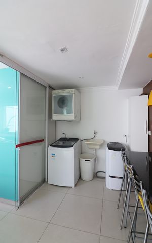 Casa à venda com 180m², 3 quartos e 2 vagasÁrea de Serviço