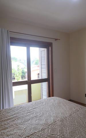 Casa à venda com 200m², 2 quartos e 2 vagasSuite 1