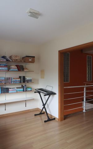 Casa à venda com 200m², 2 quartos e 2 vagasSala 2