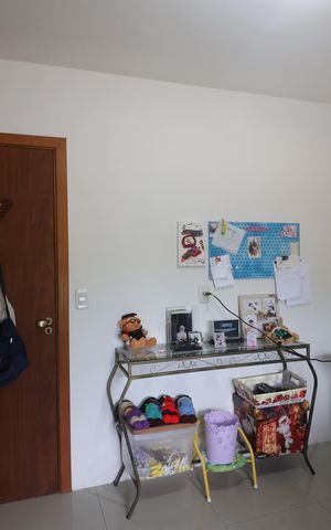 Casa à venda com 200m², 2 quartos e 2 vagasEscritório