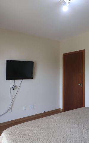 Casa à venda com 200m², 2 quartos e 2 vagasSuite 1