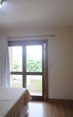 Casa à venda com 200m², 2 quartos e 2 vagasSuite 1