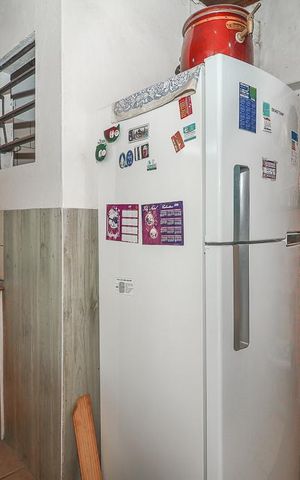 Casa à venda com 303m², 5 quartos e 2 vagasSala / Cozinha / Casa fundos