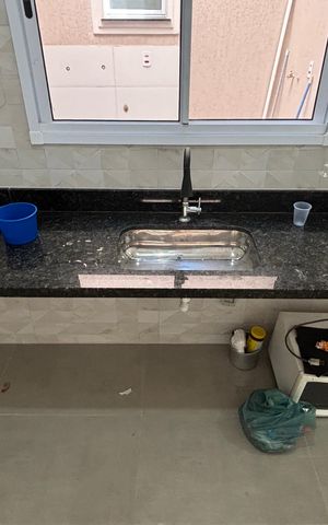 Apartamento à venda com 58m², 2 quartos e 2 vagas Apartamento à venda com 58m², 2 quartos e 2 vagasCozinha