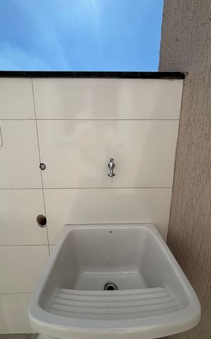 Apartamento à venda com 58m², 2 quartos e 2 vagas Apartamento à venda com 58m², 2 quartos e 2 vagasVaranda da Suíte - Area de Serviço
