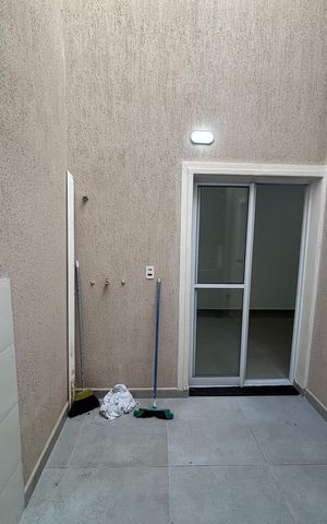 Apartamento à venda com 58m², 2 quartos e 2 vagas Apartamento à venda com 58m², 2 quartos e 2 vagasÁrea de Serviço