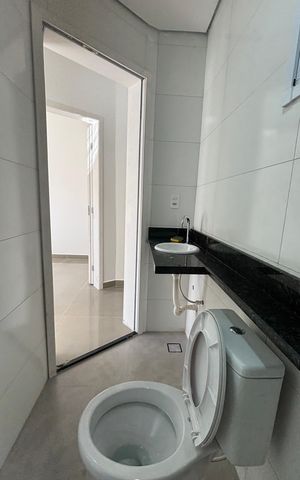 Apartamento à venda com 58m², 2 quartos e 2 vagas Apartamento à venda com 58m², 2 quartos e 2 vagasBanheiro