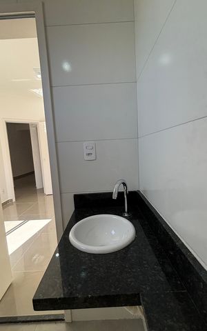 Apartamento à venda com 58m², 2 quartos e 2 vagas Apartamento à venda com 58m², 2 quartos e 2 vagasBanheiro da Suíte