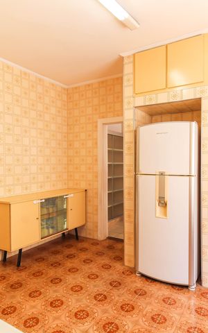 Casa à venda com 184m², 3 quartos e 2 vagasCozinha