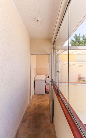 Casa à venda com 184m², 3 quartos e 2 vagasÁrea de Serviço