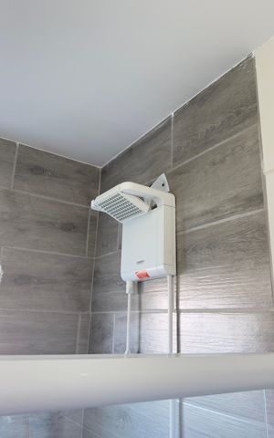 Casa para alugar com 240m², 2 quartos e 2 vagasBanheiro da Suíte