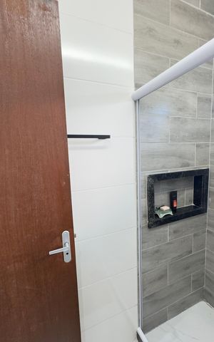 Casa para alugar com 240m², 2 quartos e 2 vagasBanheiro