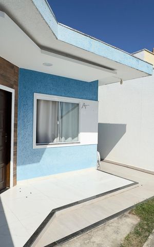 Casa para alugar com 240m², 2 quartos e 2 vagasFachada