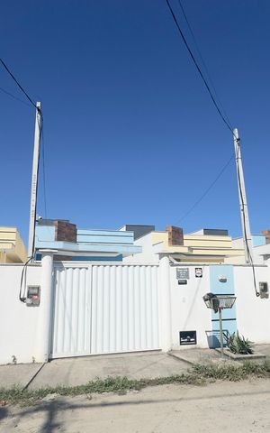 Casa para alugar com 240m², 2 quartos e 2 vagasFachada