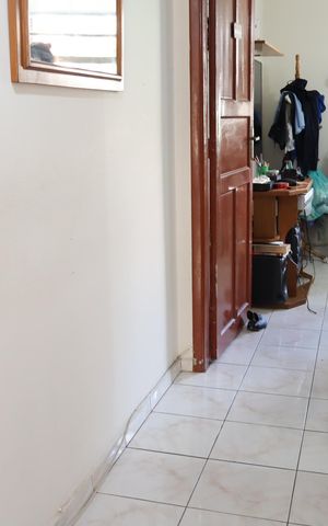 Casa para alugar com 90m², 2 quartos e sem vagaCorredor superior