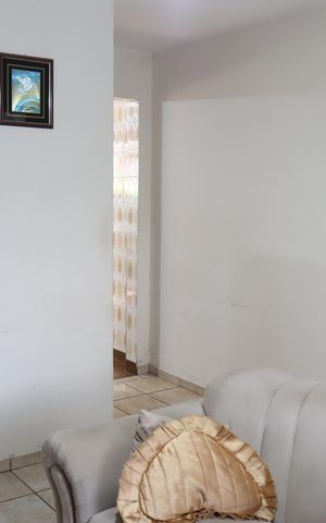 Casa para alugar com 90m², 2 quartos e sem vagaSala