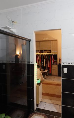 Casa à venda com 200m², 4 quartos e 1 vagaBanheiro da Suíte 1