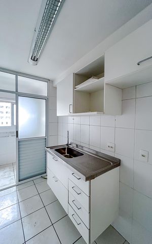 Apartamento à venda com 64m², 3 quartos e 2 vagasCozinha