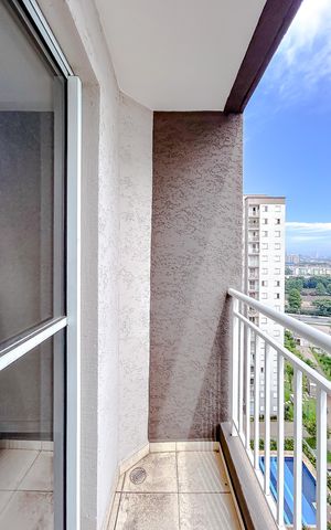 Apartamento à venda com 64m², 3 quartos e 2 vagasVaranda