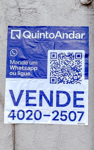 Apartamento à venda com 64m², 3 quartos e 2 vagasPlaquinha