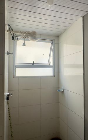 Apartamento para alugar com 47m², 2 quartos e sem vaga Apartamento para alugar com 47m², 2 quartos e sem vagaBanheiro
