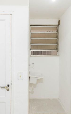 Apartamento à venda com 70m², 2 quartos e sem vagaÁrea de Serviço