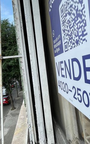 Apartamento à venda com 70m², 2 quartos e sem vaga Apartamento à venda com 70m², 2 quartos e sem vagaPlaquinha