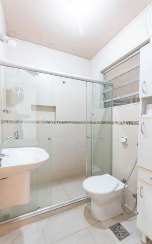 Apartamento à venda com 70m², 2 quartos e sem vagaBanheiro