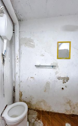 Casa à venda com 160m², 2 quartos e 2 vagasBanheiro - Casa 2