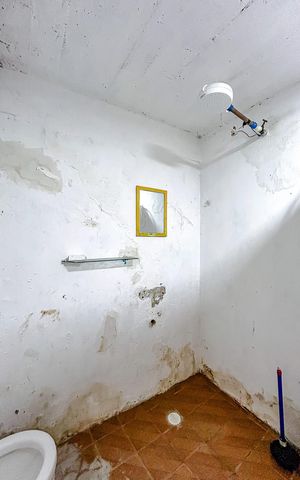 Casa à venda com 160m², 2 quartos e 2 vagasBanheiro - Casa 2