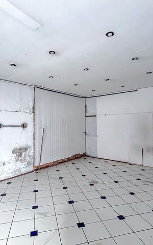 Casa à venda com 160m², 2 quartos e 2 vagasSalão