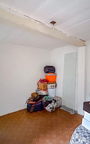 Casa à venda com 160m², 2 quartos e 2 vagasQuarto - Casa 2