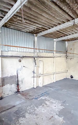 Casa à venda com 160m², 2 quartos e 2 vagasSalão